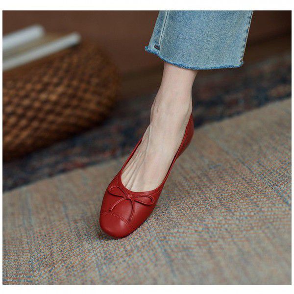 Red Single Shoes Women's Shallow Mouth Genuine Leather Ballet Shoes Ladle Shoes Flat Bottom French Little Red Shoes Bean Shoes Grandma Shoes Wedding Shoes 