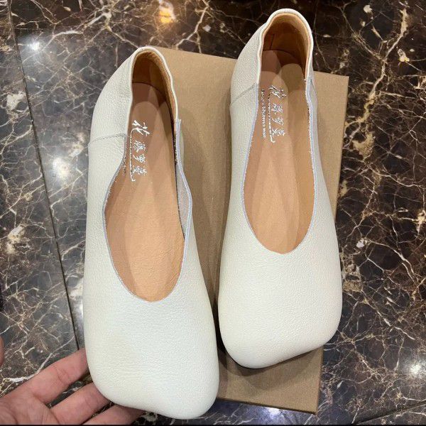 Square toe casual shallow mouthed flat bottomed soft sole comfortable fitting women's shoes and women's single shoes 