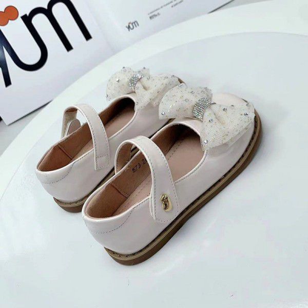 Spring style girls' leather shoes lace bow princess shoes patent leather PU shallow cut shoes soft soled children's flat shoes 