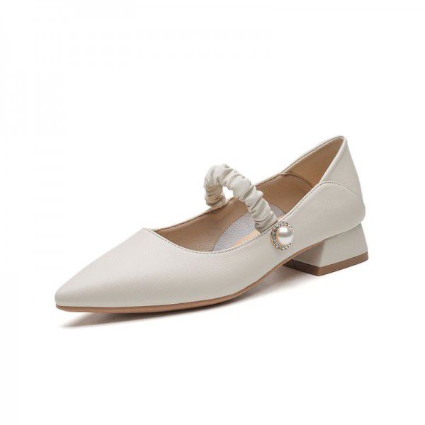 Small leather shoes for women, British style spring new leather pointed loafers, shallow mouth thick heel shoes for women 