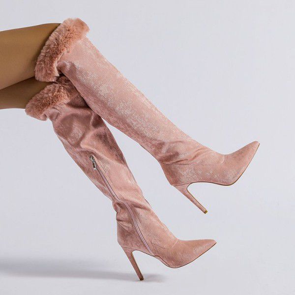 New slim heeled high boots with large circumferenc...
