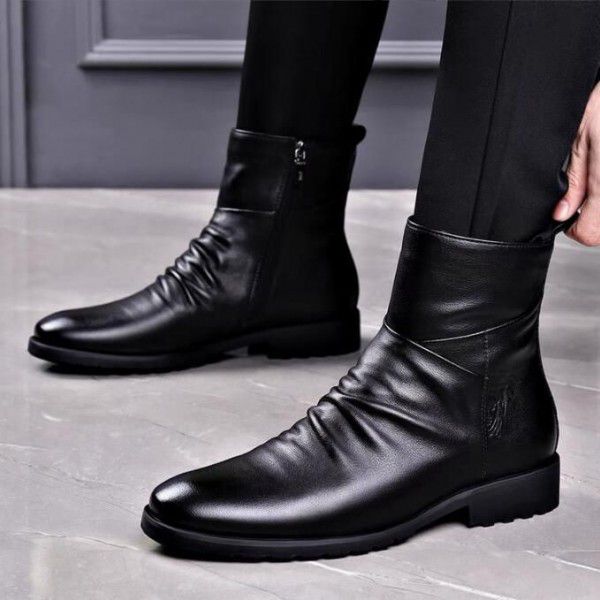 Autumn cowhide men's leather boots with anti slip zipper for warmth and youth fashion classics 