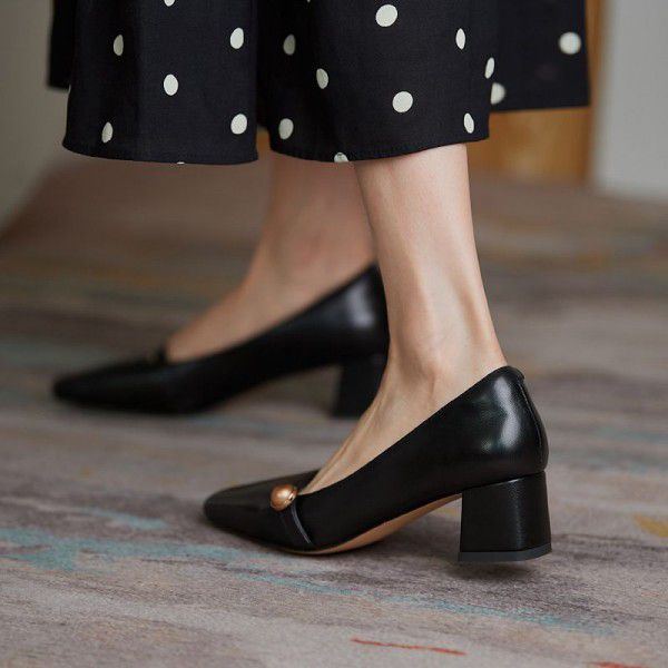 French retro single shoe women's middle heel new thick heel cowhide square toe shallow cut Mary Jane women's shoes 