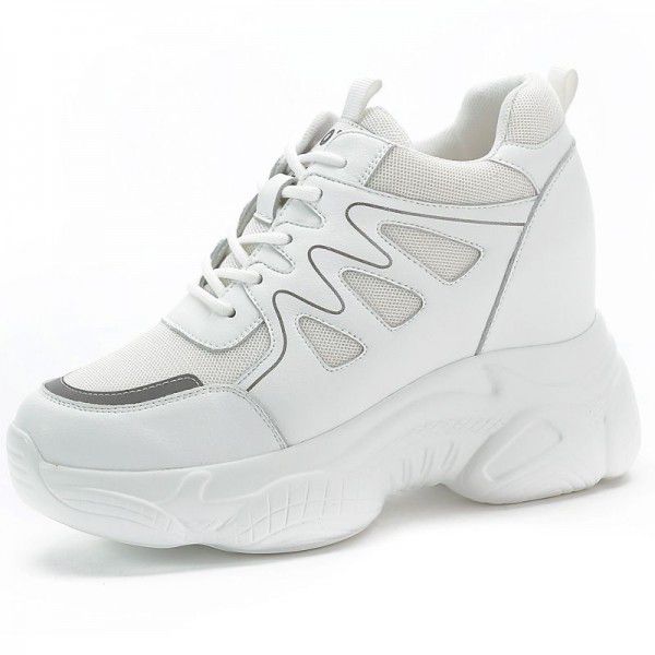 Women's shoes: New style sponge cake with thick soles and fluffy interior, casual sports shoes, women's singles shoes 