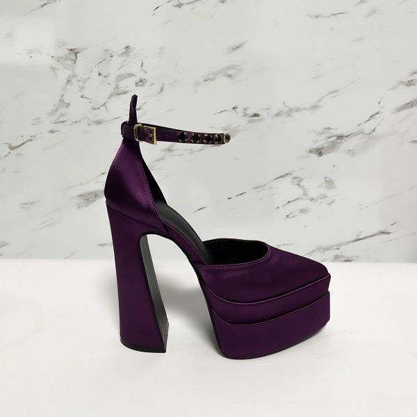 Colorful rhinestone waterproof platform with thick bottom and pointed tip for women in large size 
