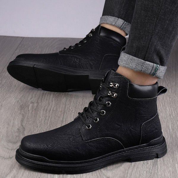 Autumn and Winter High Top Lace up Leather Splice Casual Boots for Men's Retro Fashion Thick Bottom Work Wear Shoes and Boots Trend for Men 