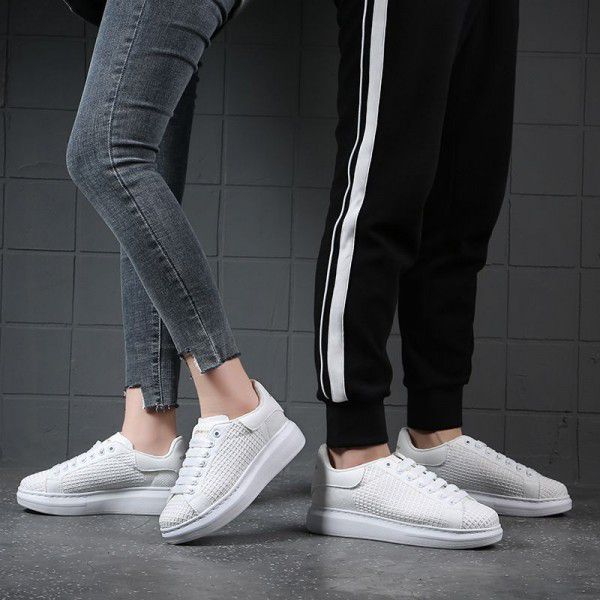 Breathable hollow out small white shoes for men's spring new thick soles, elevated sports couple shoes, casual women's shoes 