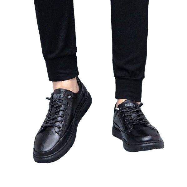 Spring new top layer cowhide casual shoes simple and versatile board shoes Fast fashion men's casual shoes leather men's shoes 