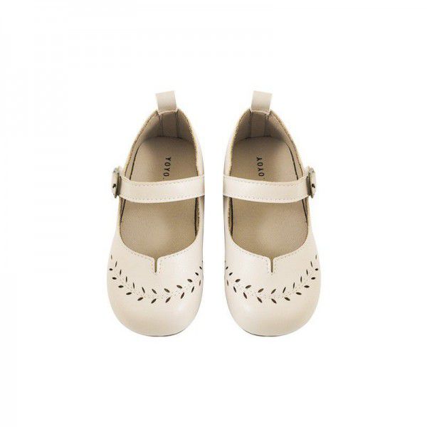 Girls' retro style leather shoes, hollowed out small leaves, baby spring and autumn new casual shoes 