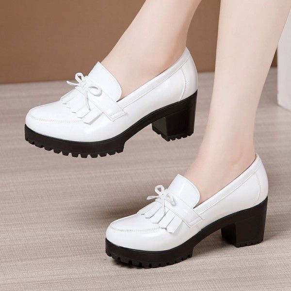 Spring and Autumn Lace up Small Leather Shoes British Style Thick Heel Shoes New Mid Heel Versatile Casual Large Women's Shoes 
