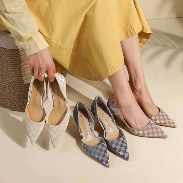 Checkerboard Pointed High Heel Single Shoe Fashionable Elegant Slim Heels 