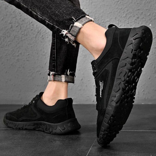 Thick soled casual construction shoes for men's mountaineering shoes 