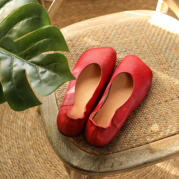 Cowhide square toe soft sole flat heel retro casual women's single shoe genuine leather women's shoes new spring and summer styles 