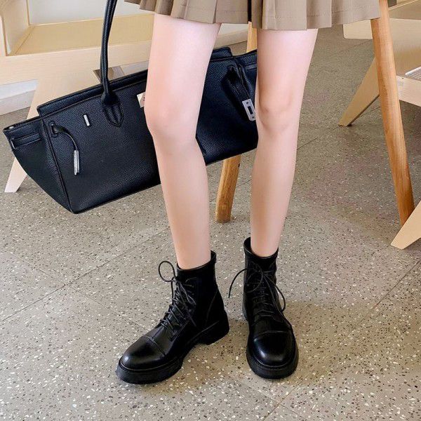 Autumn and Winter New British Style Fashion Round Toe Comfortable Thick Sole Martin Boots Front Lace up Fashion Motorcycle Boots Women's Shoes 