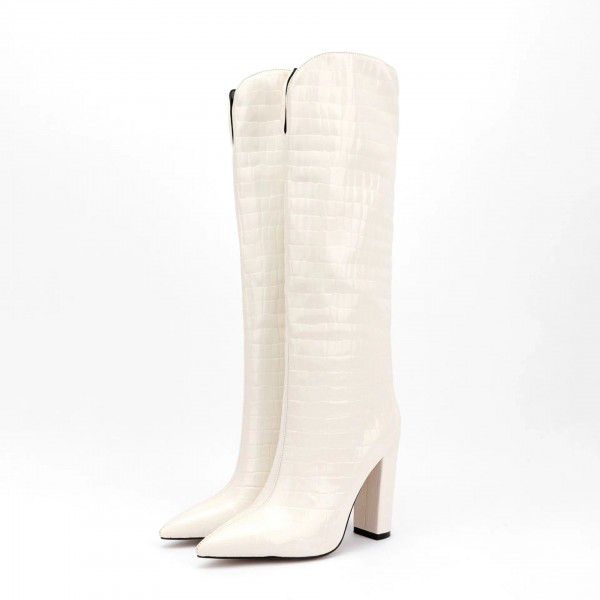 New black pointed thick heeled high boots, pink sleeve large boots 