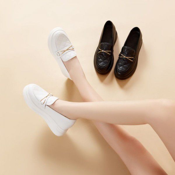 Spring new leather small shoes for women British flat sole single shoes casual women's shoes Slip-on shoe 