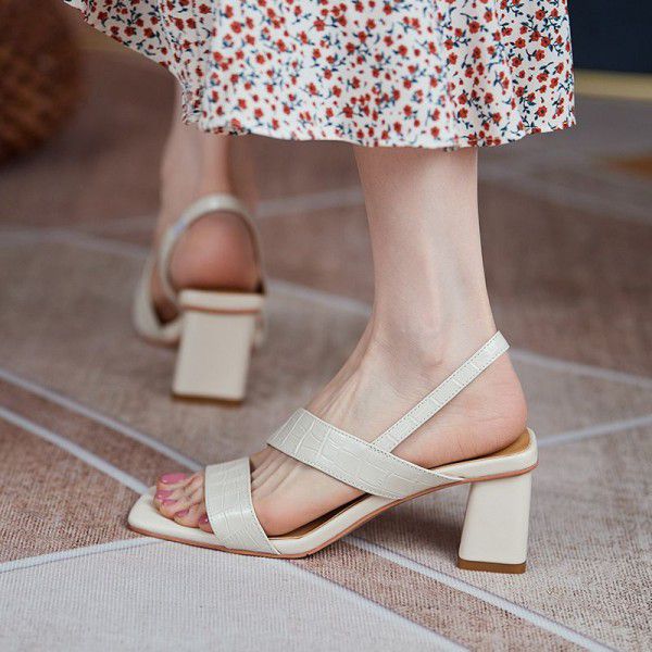 Summer New Versatile Thick Heel Open Toe Sandals Strap White High Heels Square toe Shoes Children Caligae Shoes 