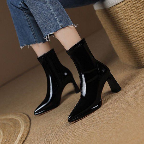 Mid length high heeled boots, children's new autumn and winter thick heel single lining patent leather French style short boots 