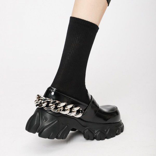 British style Slip-on shoe sponge cake patent leather women's single shoes metal big chain round head thick soled dragon tooth shoes jk 