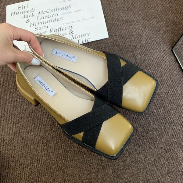 Spring thick heeled square toe women's shoes, shallow cut retro medium heeled single shoes, spring and autumn black small leather shoes 